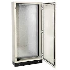 ARMARIO METÁLICO COMBINABLE CON PLACA DE MONTAJE Y ZÓCALO 1800X1000X600